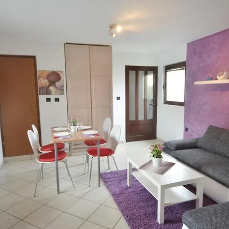 Appartement One-bedroom In Iii Rovinj